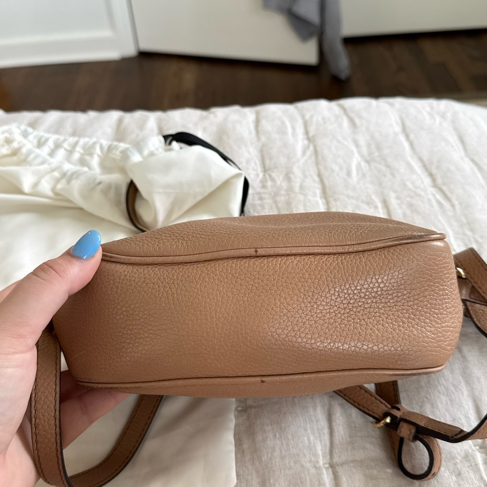 Gucci Tan Marmont Leather Crossbody Bag pebbled leather - Picture 5 of 7